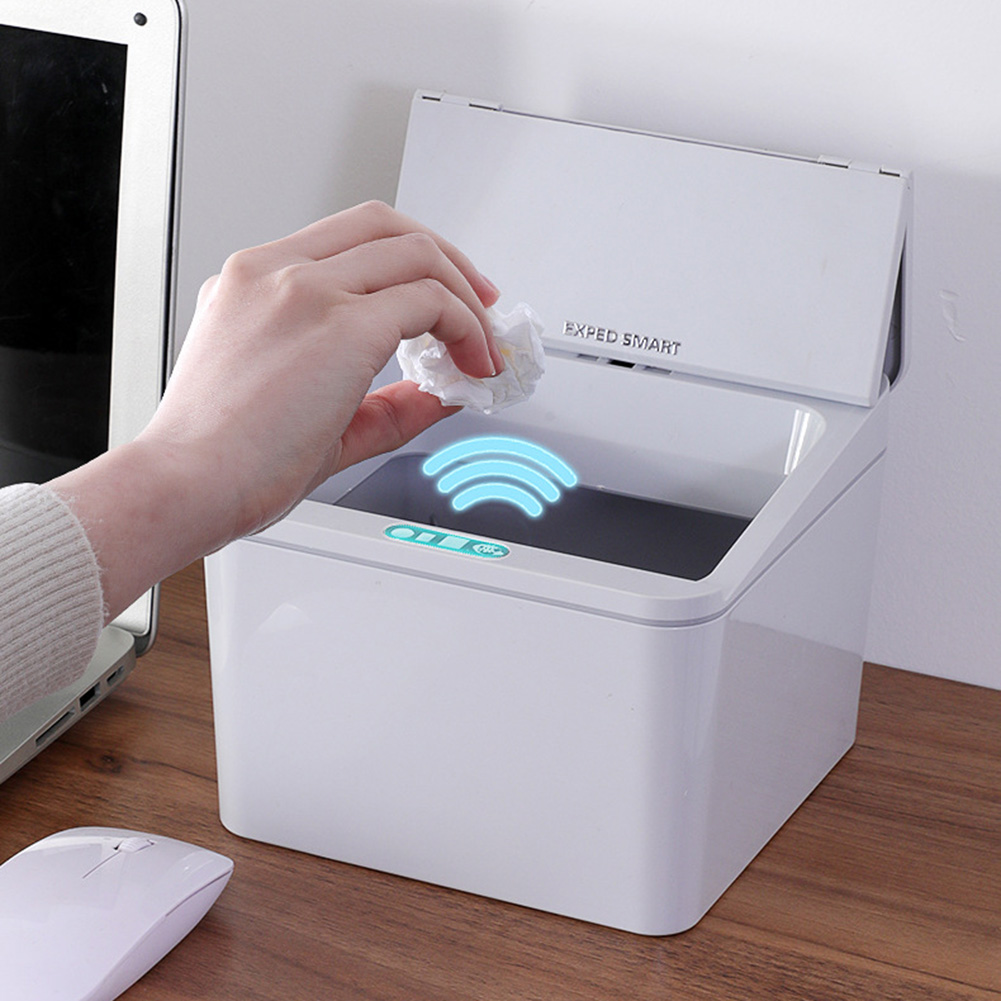 Poubelle de bureau à capteur é - Smart Home Junkie avis et prix